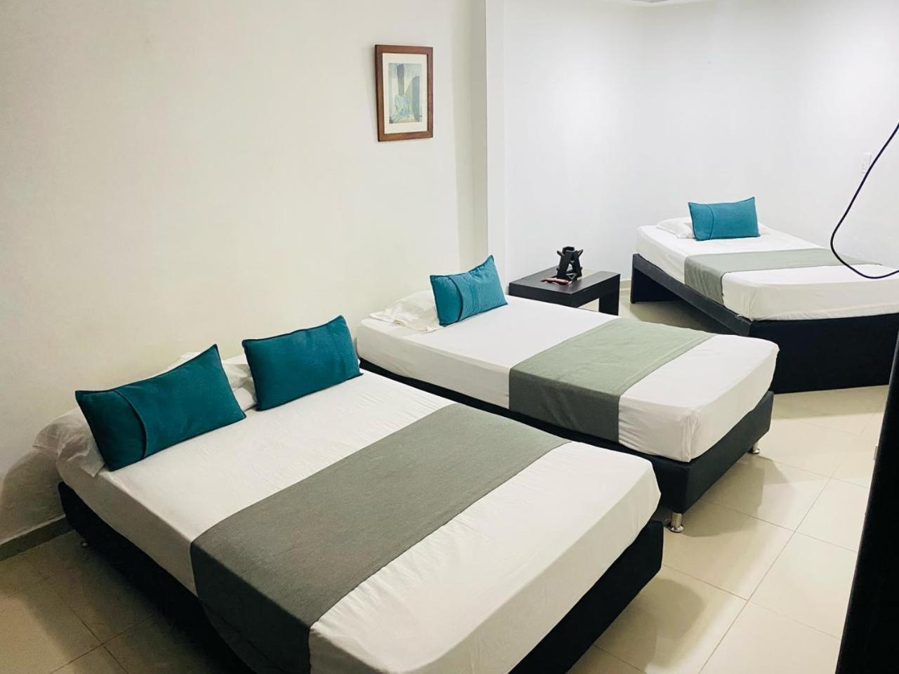 Hotel Tree House Medellin Ngoại thất bức ảnh