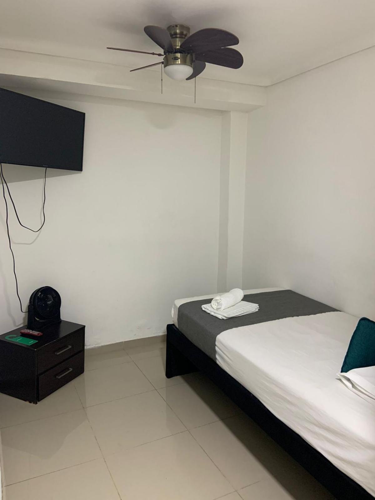 Hotel Tree House Medellin Ngoại thất bức ảnh