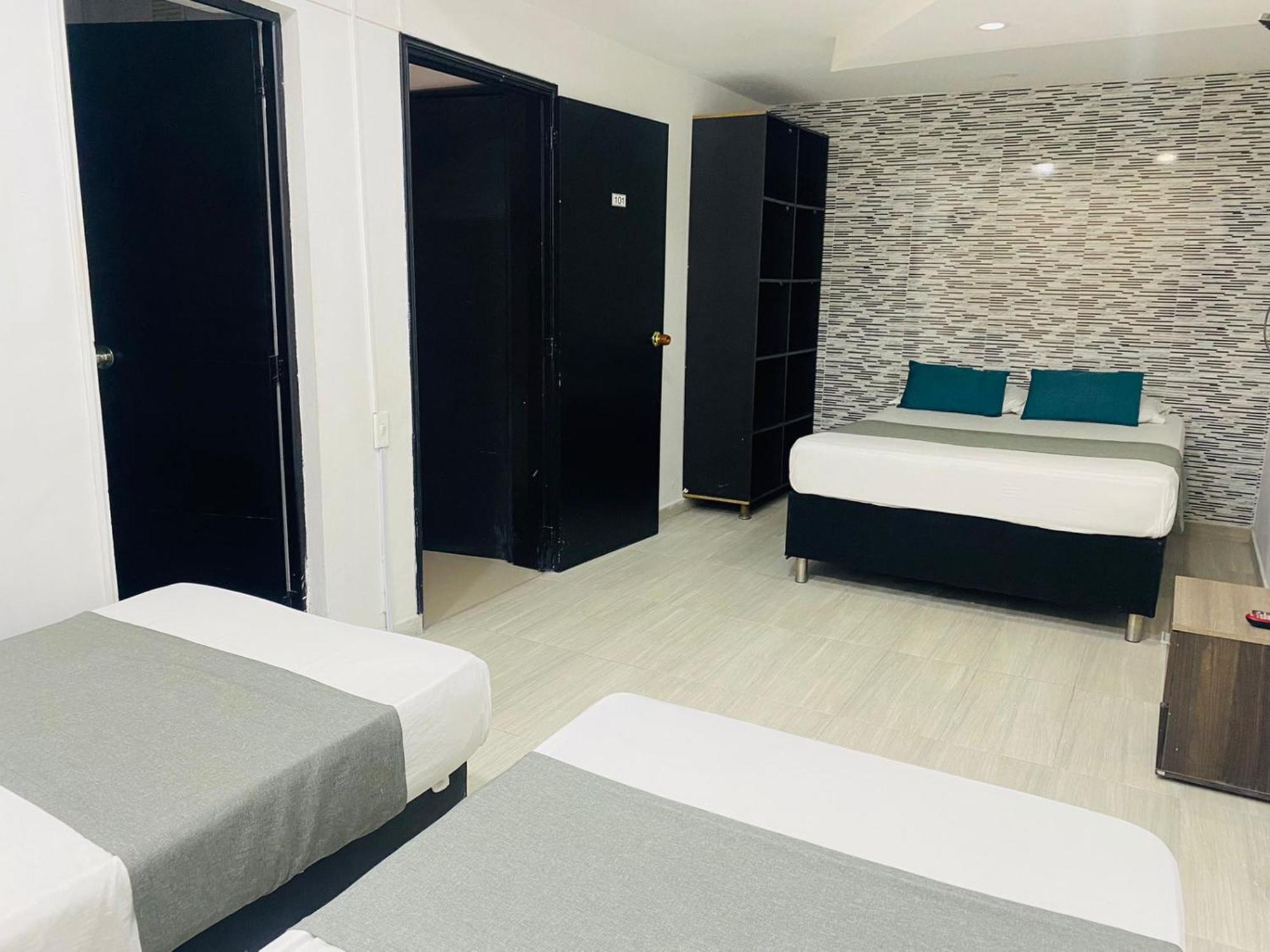 Hotel Tree House Medellin Ngoại thất bức ảnh